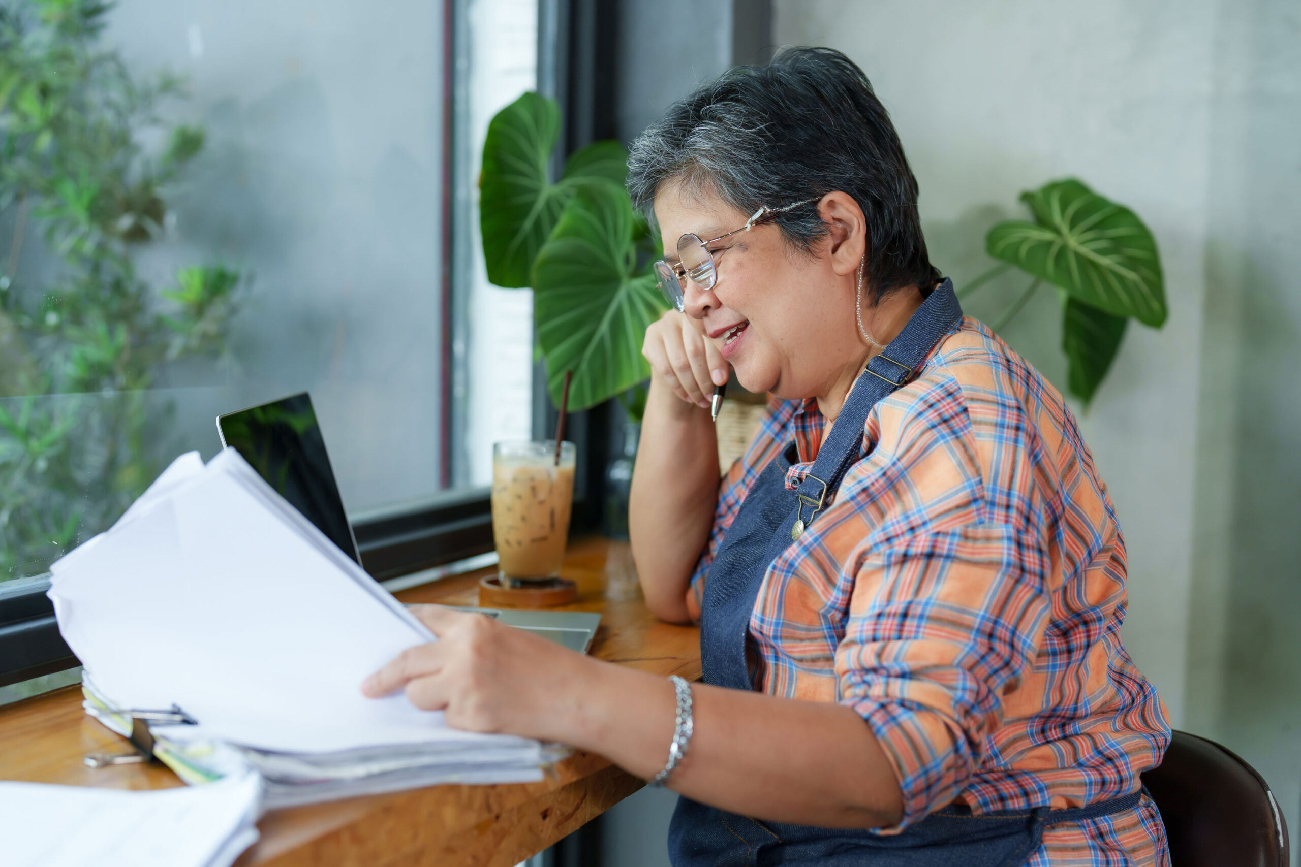 What is the process to become a steward?